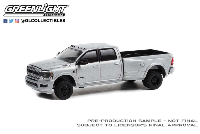 *PreOrder*Greenlight Dually Drivers series 9