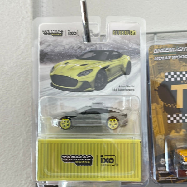 Chase Aston martin Tarmac